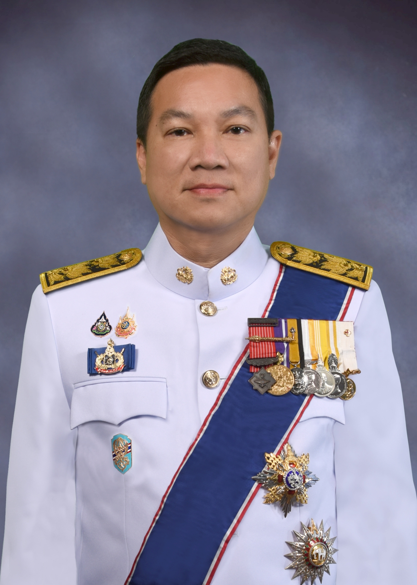 นายอรรษิษฐ์ สัมพันธรัตน์